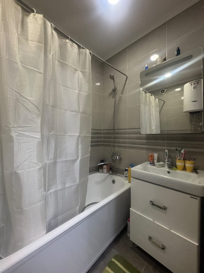 Элитка, 1 ком, 47 м2, этаж 7/10, ж/к Кунгей (Kungey), Сост: Евроремонт - фото 10