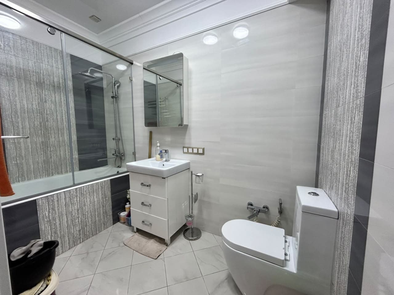 Элитка, 2 ком, 74 м2, этаж 3/10, ж/к Ихлас Резиденс (IHLAS RESIDENSE), Сост: Евроремонт - фото 6