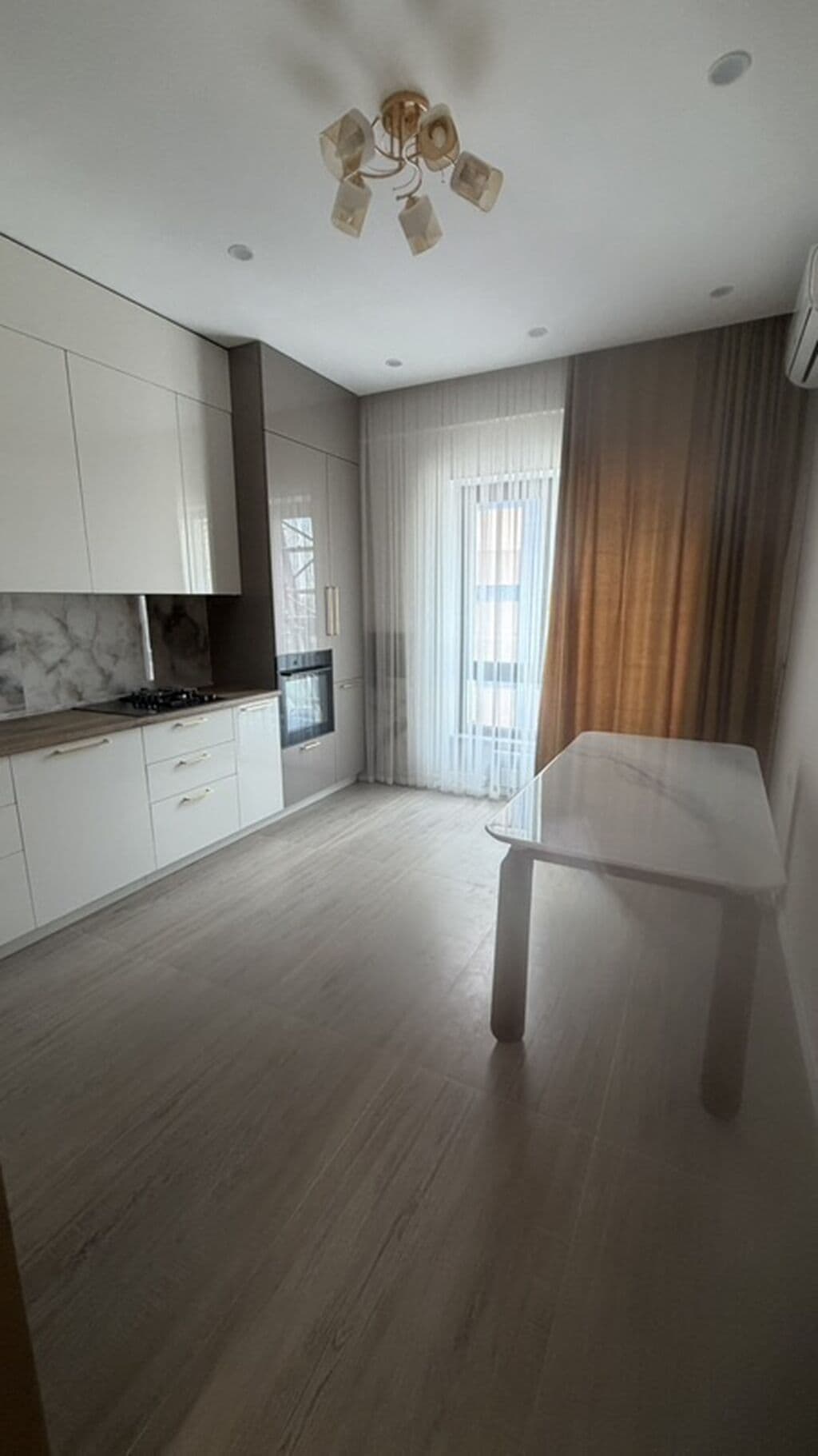 Элитка, 2 ком, 75 м2, этаж 7/14, ж/к BROOKLYN, Сост: Хорошее - фото 3