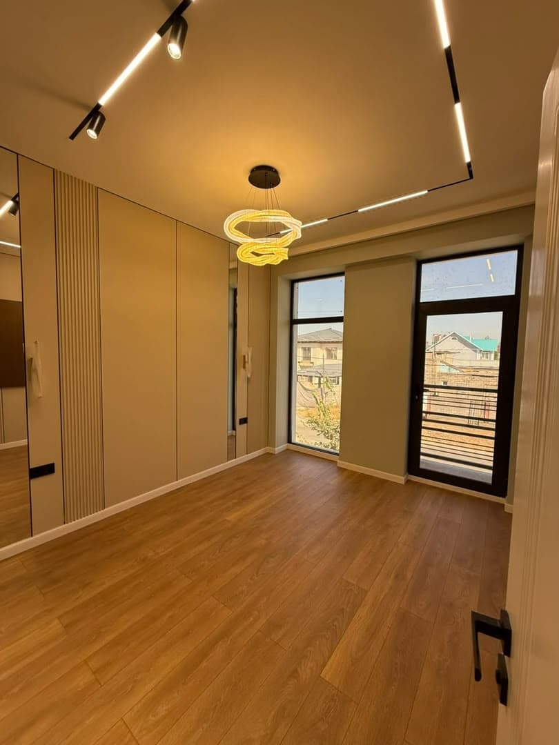 Property 100713 - Image 2