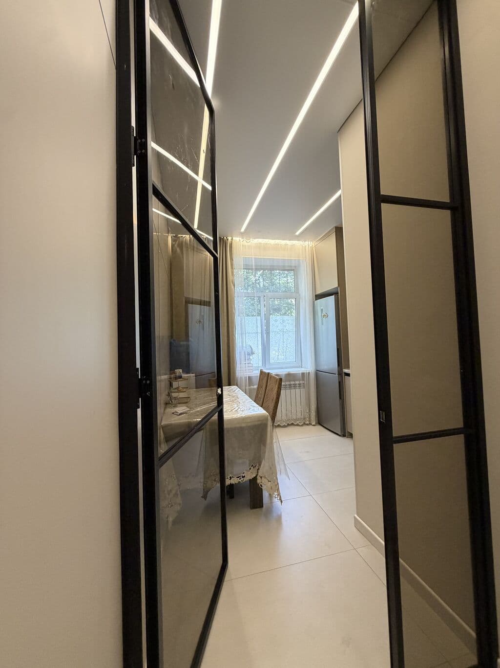 3 ком, Сталинка, 90 м2, этаж 1/3, Сост: Евроремонт - фото 5