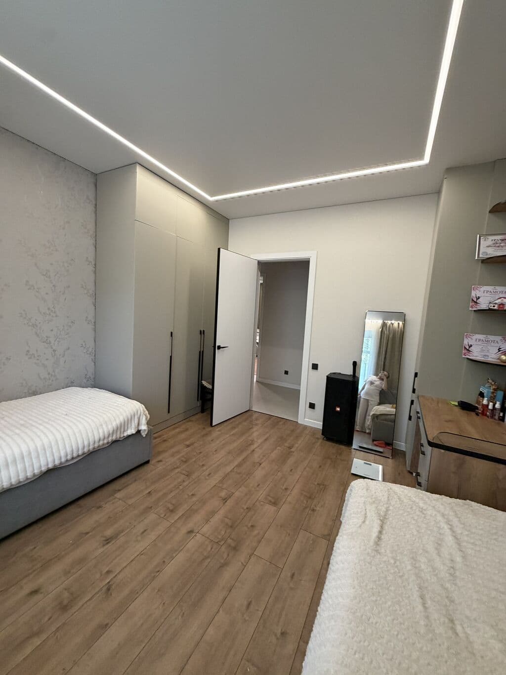 3 ком, Сталинка, 90 м2, этаж 1/3, Сост: Евроремонт - фото 13