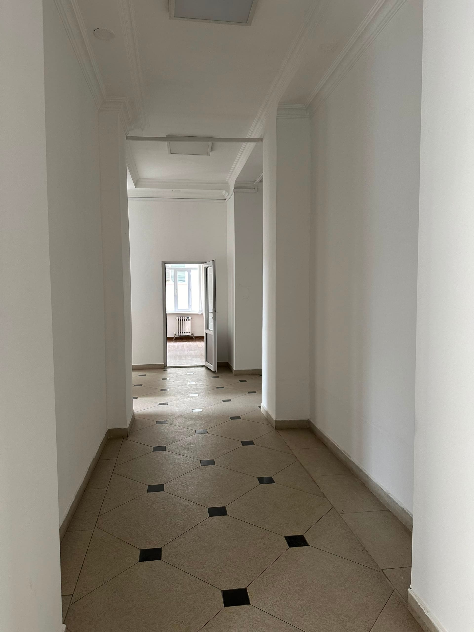 Офис, Коммерческая, 333 м2, этаж 1/2, Сост: Евроремонт - фото 12