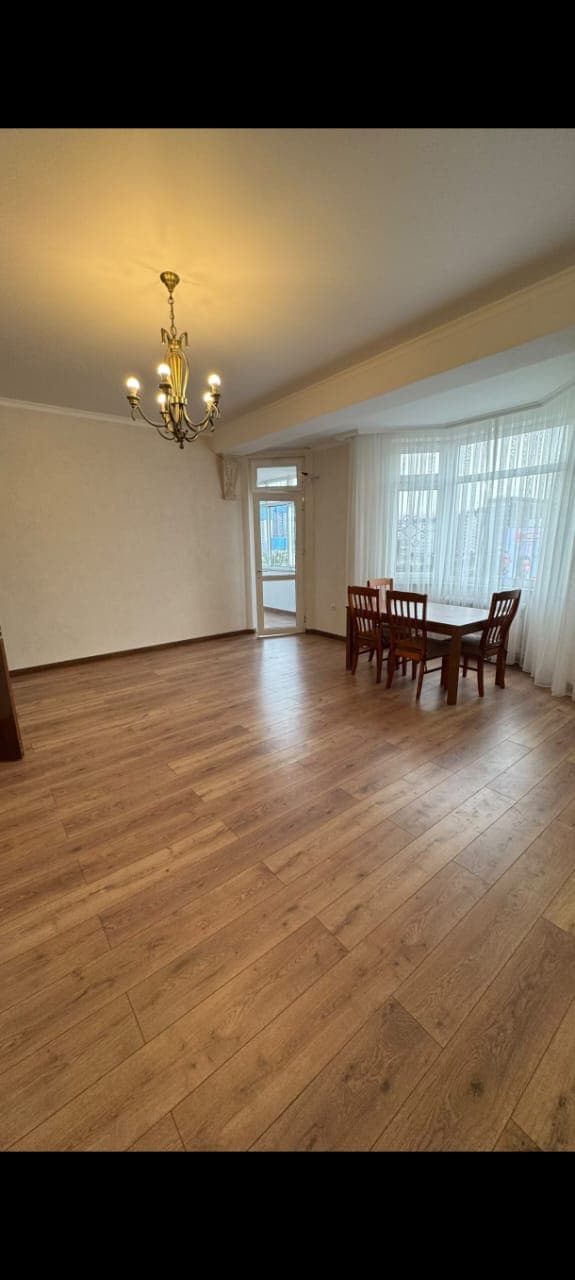 Элитка, 3 ком, 130 м2, этаж 8/10, ж/к Акун, Сост: Хорошее - фото 18