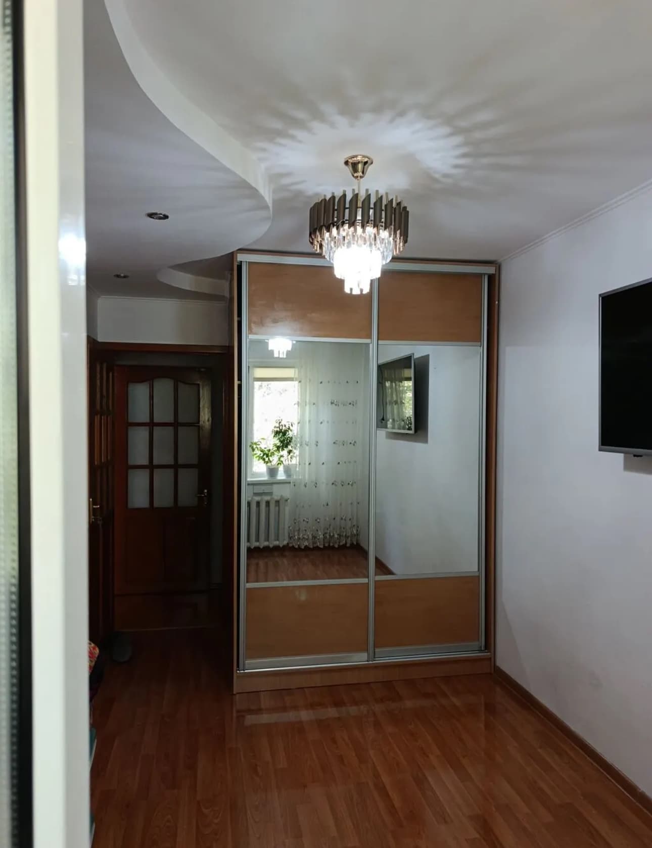 2 ком, 104 серия, 44 м2, этаж 4/4, Сост: Среднее - фото 2