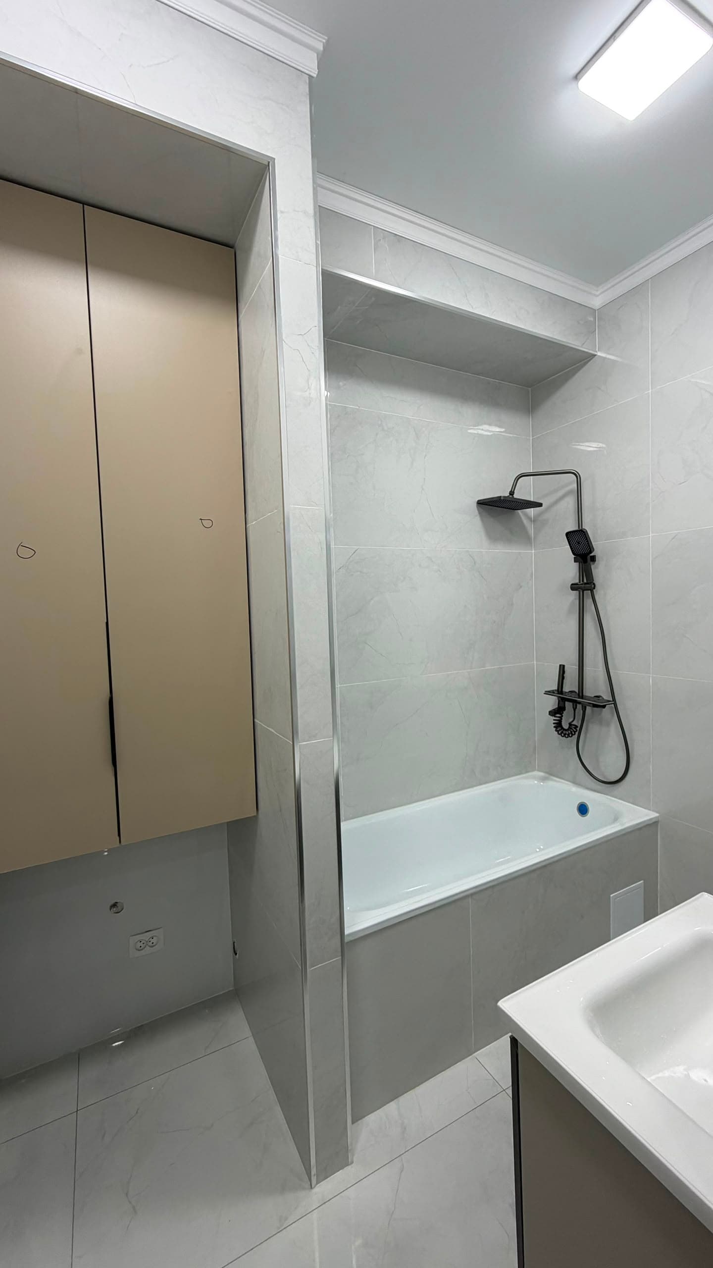 Элитка, 2 ком, 57 м2, этаж 9/10, ж/к Aalam City, Сост: Евроремонт - фото 4