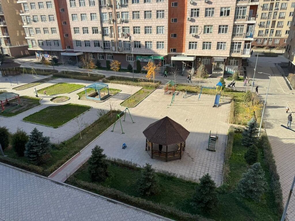 Элитка, 3 ком, 80 м2, этаж 4/8, ж/к Ала Тоо, Сост: Евроремонт - фото 3