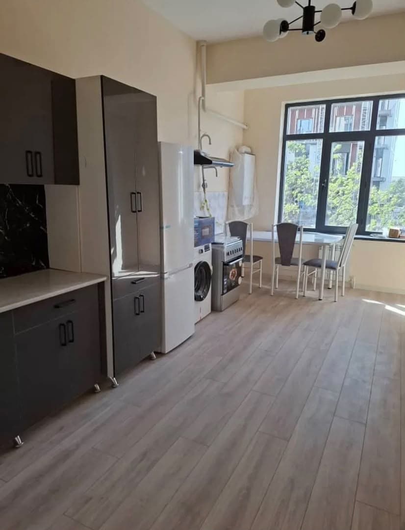 Элитка, 1 ком, 49 м2, этаж 3/10, Сост: Хорошее - фото 1