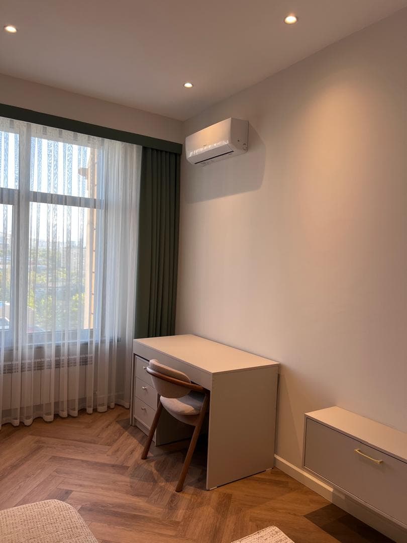 Элитка, 3 ком, 100 м2, этаж 11/13, ж/к Верона Резиденс, Сост: Евроремонт - фото 11