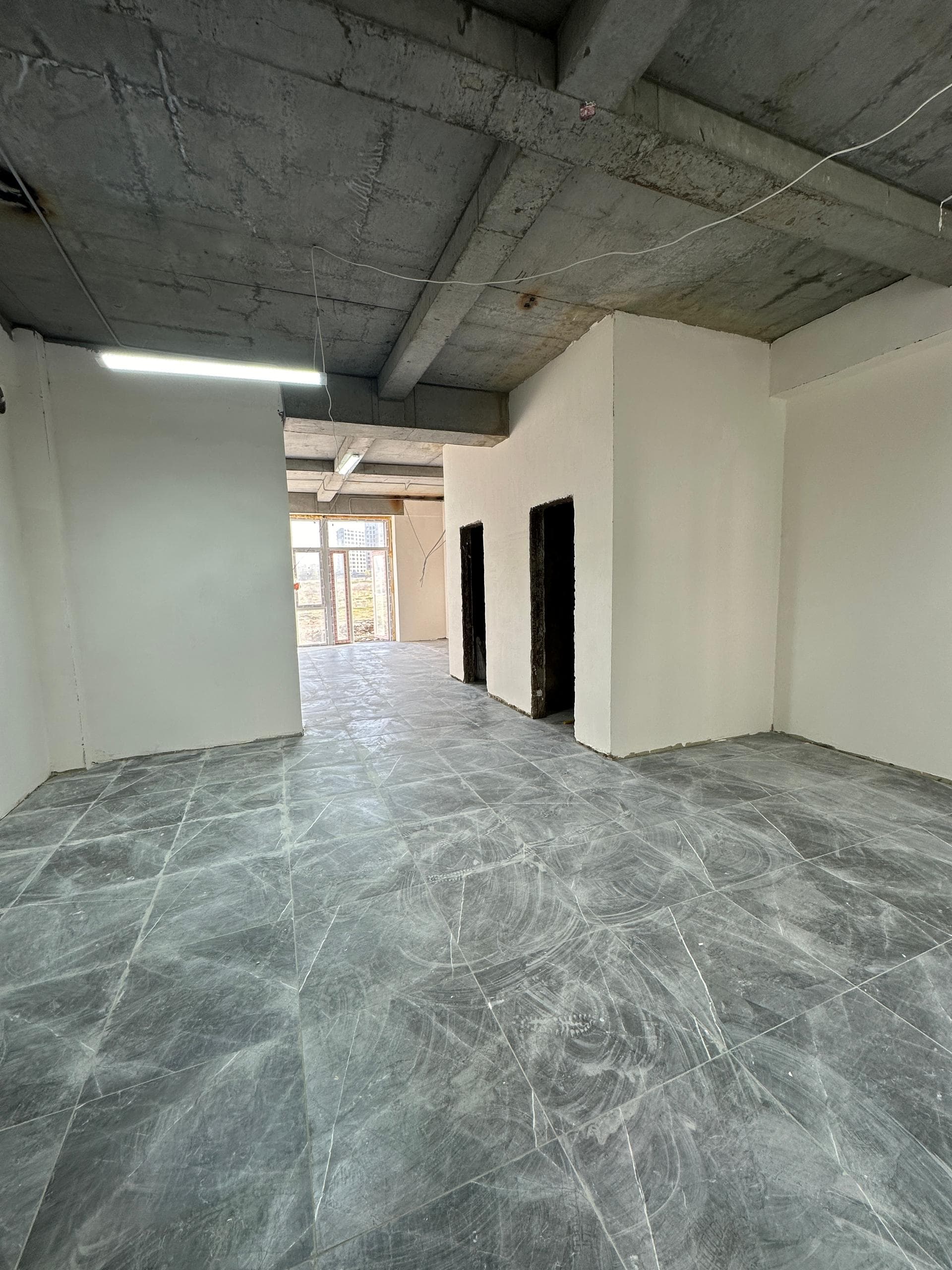 Магазин, Коммерческая, 76 м2, этаж 1/10, Сост: Среднее - фото 3