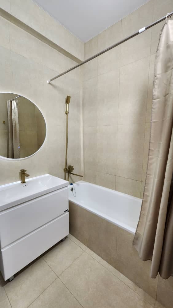 Элитка, 3 ком, 80 м2, этаж 12/14, ж/к ЖК Нова (Nova), Сост: Евроремонт - фото 8