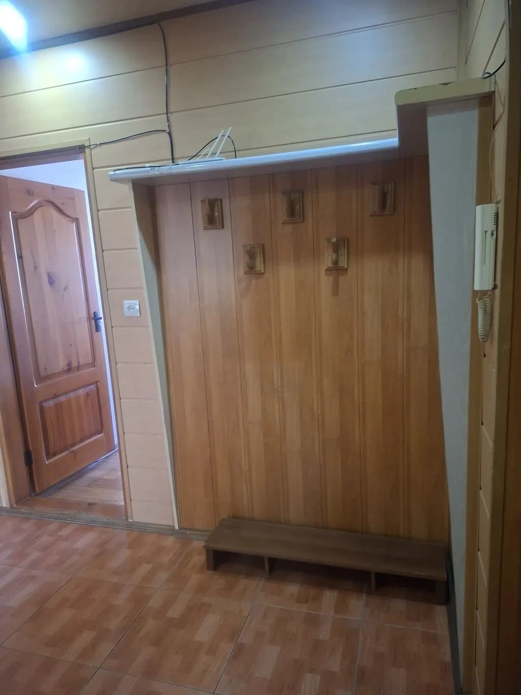 Офис, Коммерческая, 36 м2, этаж 1/1, Сост: Среднее - фото 2