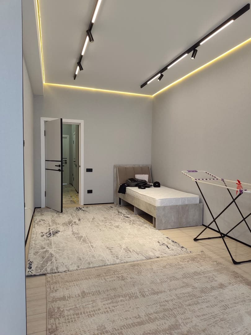 Элитка, 2 ком, 75 м2, этаж 7/14, ж/к Восточный Парк (Vostochnyi Park), Сост: Евроремонт - фото 4