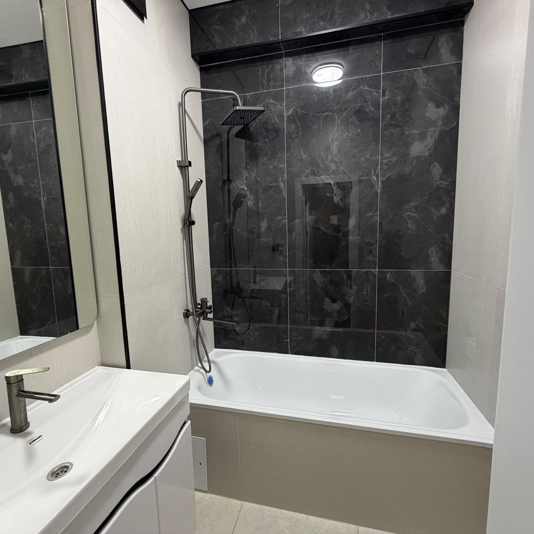 Продажа, Элитка, 2 ком, 65 м2, этаж 3/13, ж/к Вегас (Vegas), Сост: Евроремонт - фото 2
