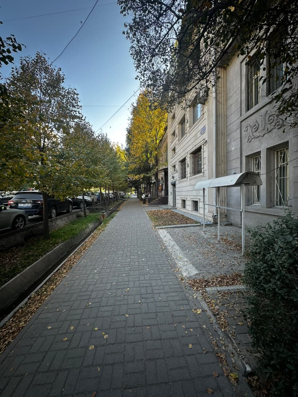 Офис, Коммерческая, 126 м2, этаж 4/4, Сост: Евроремонт - фото 2