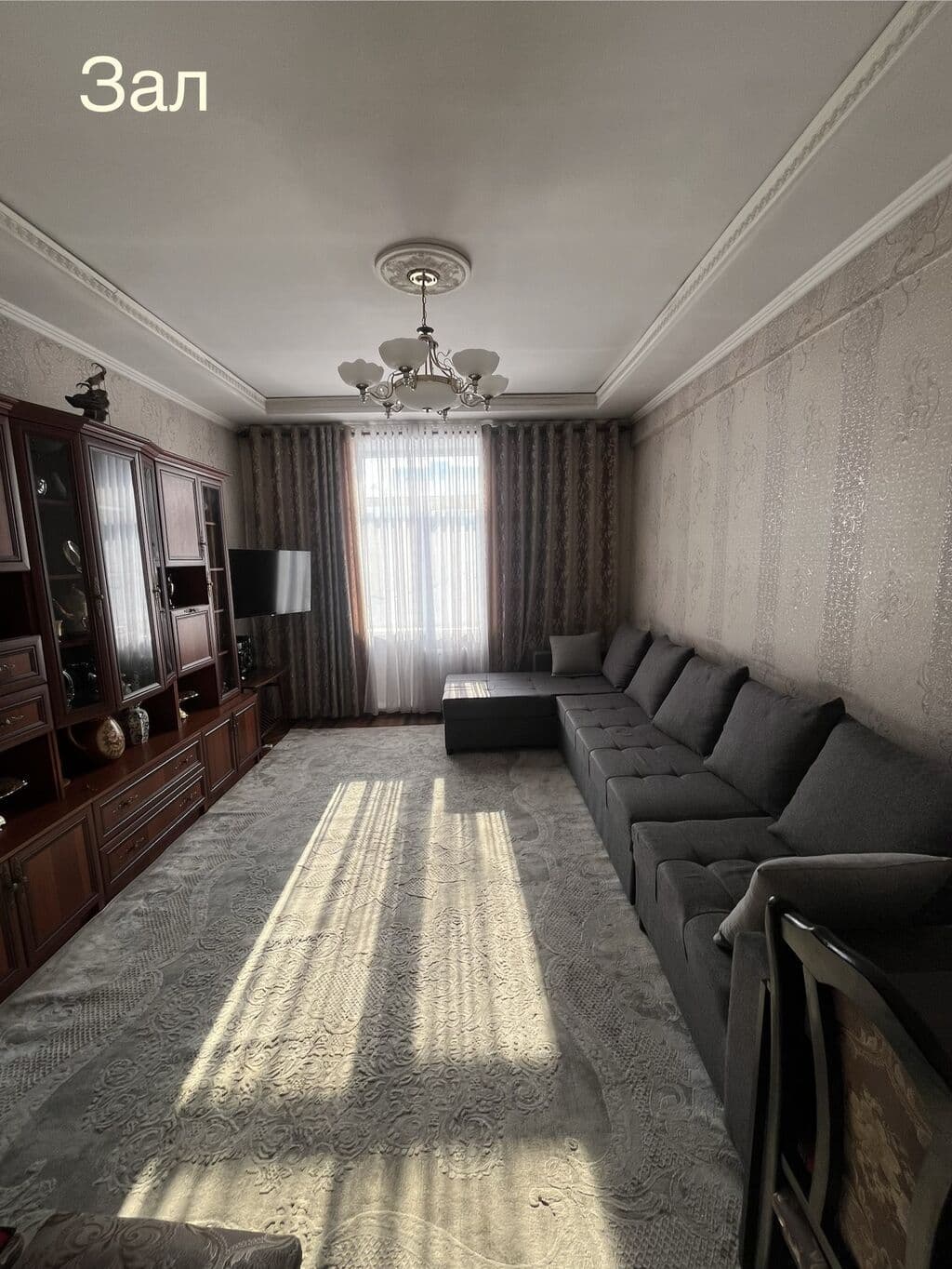 3 ком, Сталинка, 70 м2, этаж 3/3 - фото 2