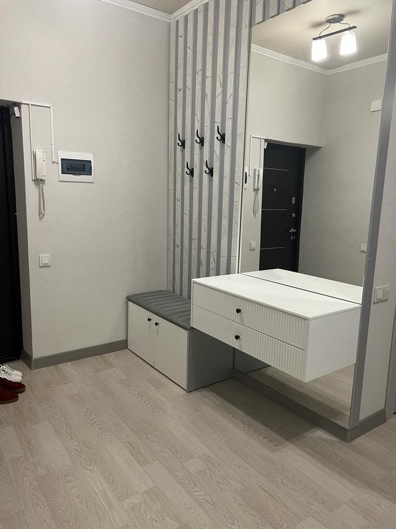 Элитка, 2 ком, 70 м2, этаж 9/10 - фото 4