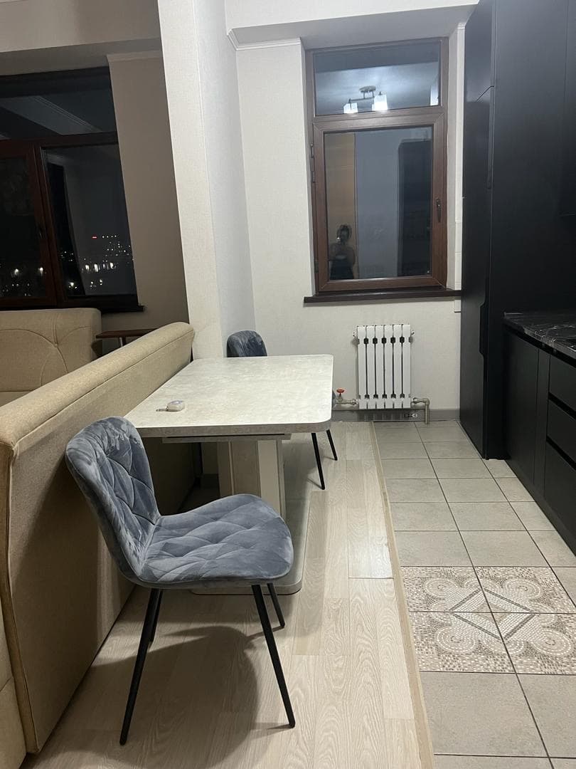Элитка, 2 ком, 70 м2, этаж 9/10 - фото 14