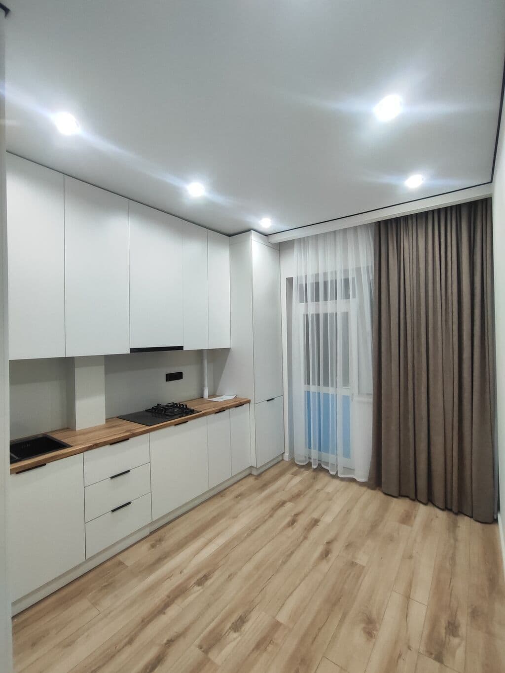 Элитка, 1 ком, 42 м2, этаж 7/14, ж/к Ихлас Джал-15, Сост: Евроремонт - фото 6