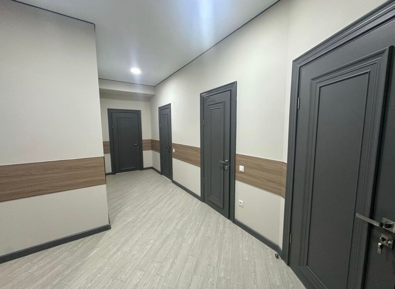 Офис, Коммерческая, 108 м2, этаж 3/13, Сост: Евроремонт - фото 1