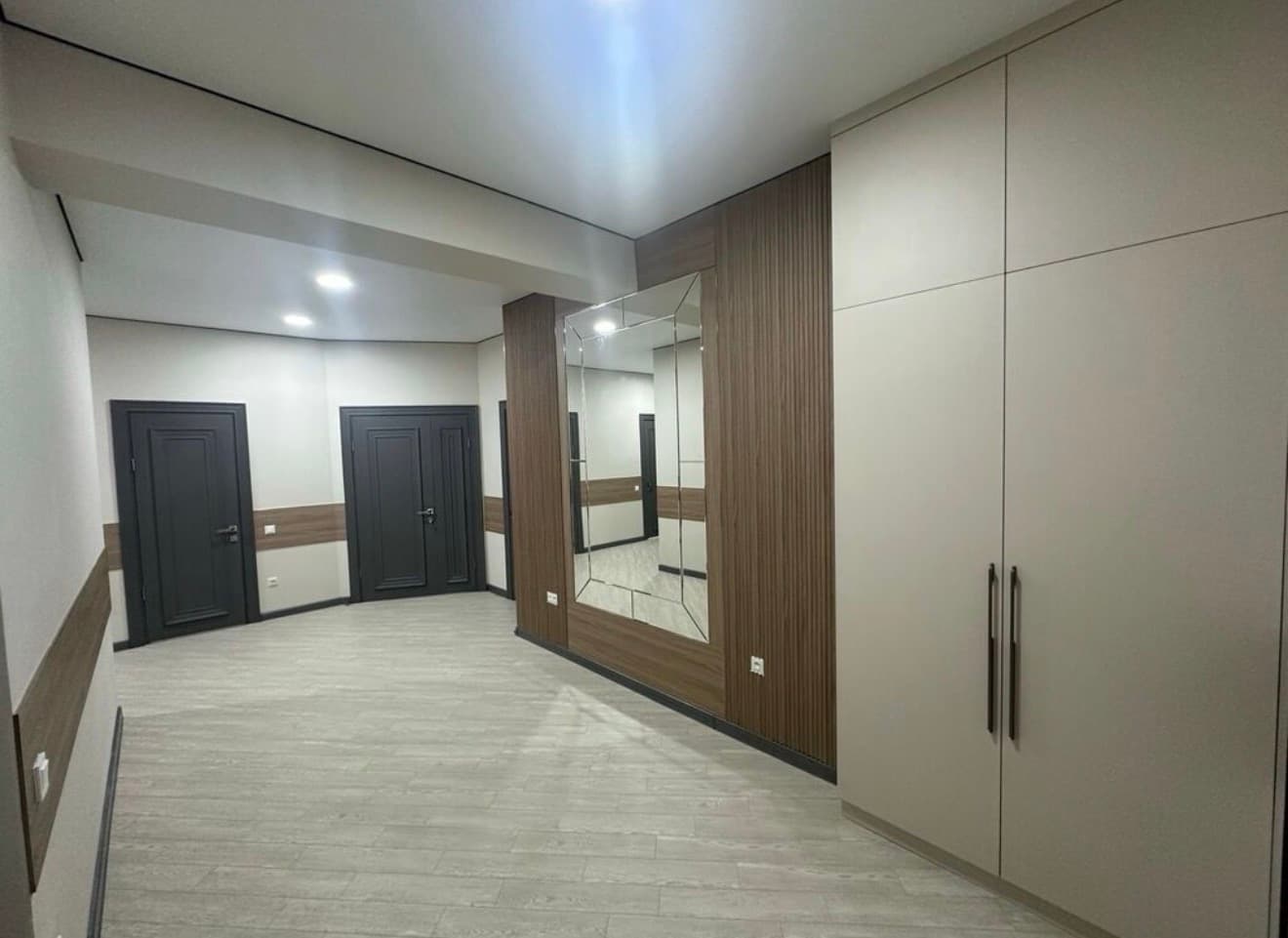 Офис, Коммерческая, 108 м2, этаж 3/13, Сост: Евроремонт - фото 6