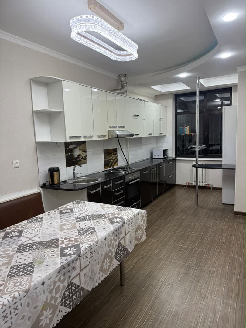 Элитка, 2 ком, 90 м2, этаж 9/1, Сост: Хорошее - фото 4