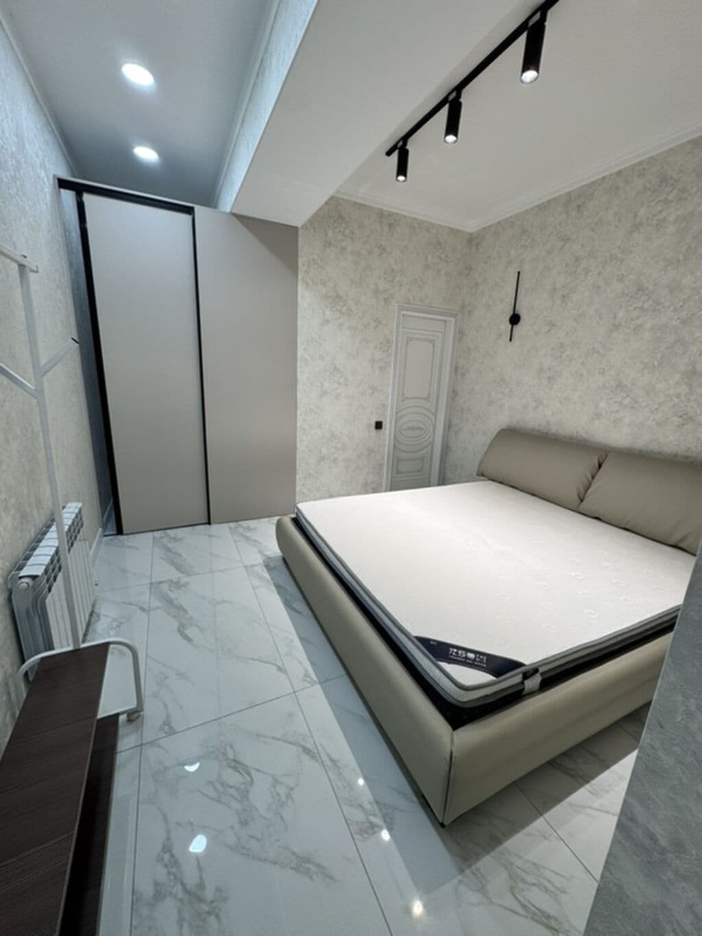 Элитка, 2 ком, 100 м2, этаж 12/13, Сост: Евроремонт - фото 2