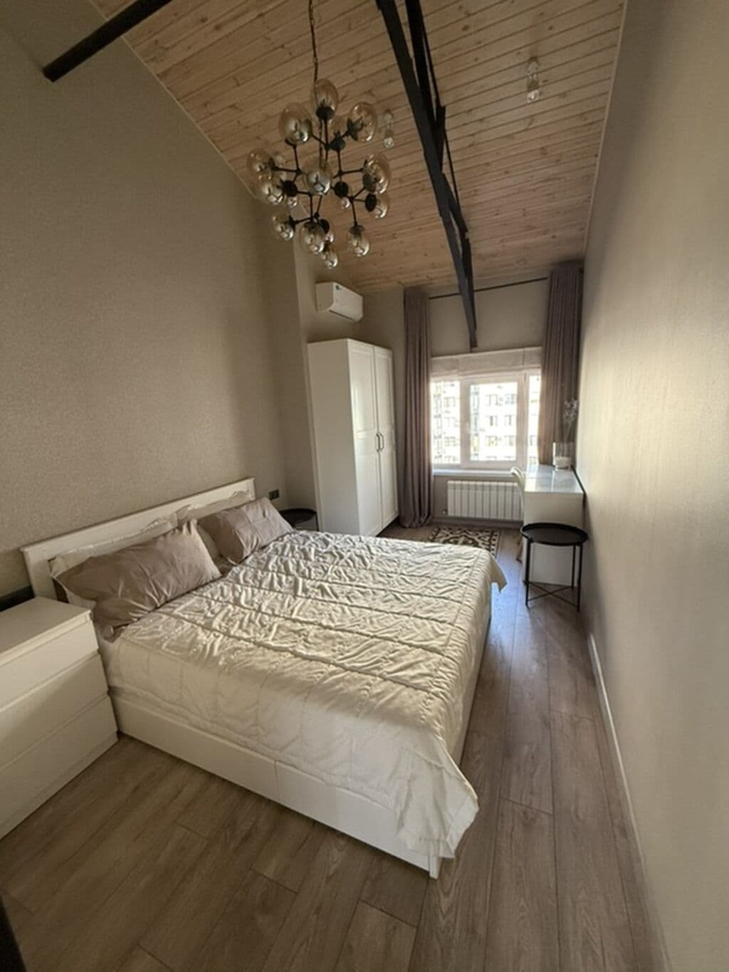 Элитка, 5 ком, 143 м2, этаж 10/10, Сост: Хорошее - фото 1