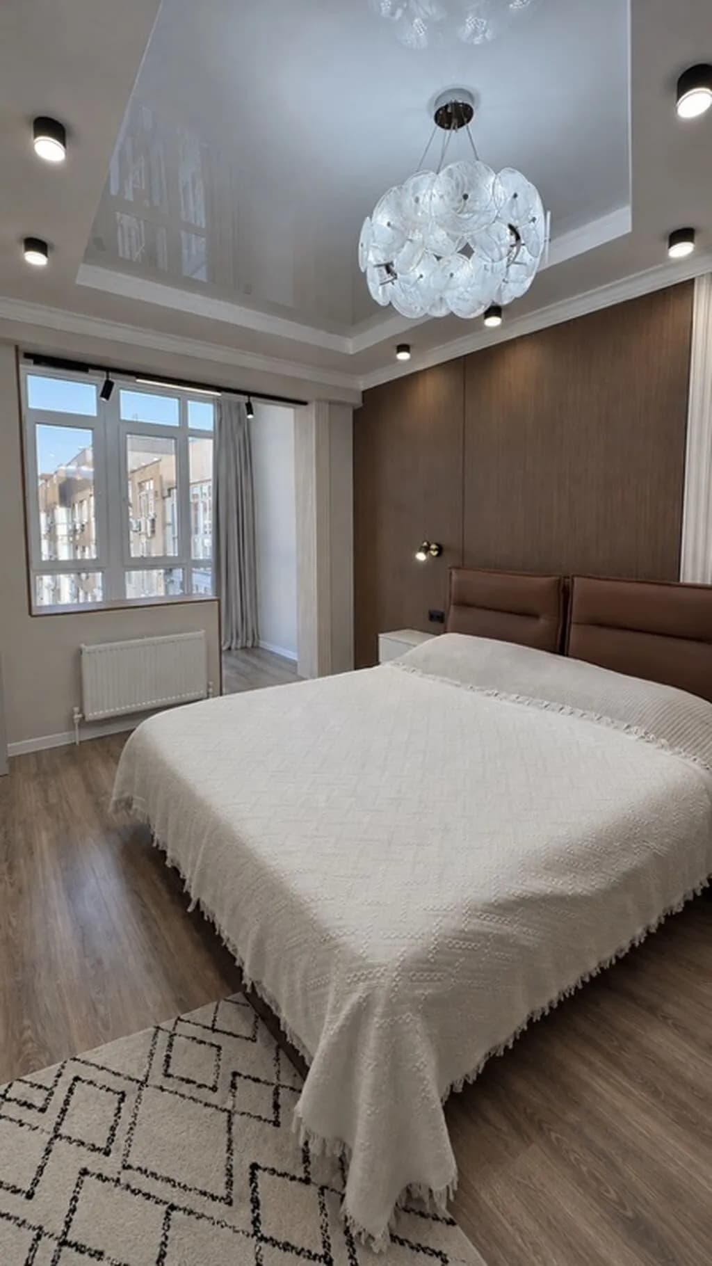 Элитка, 3 ком, 80 м2, этаж 9/10 - фото 4