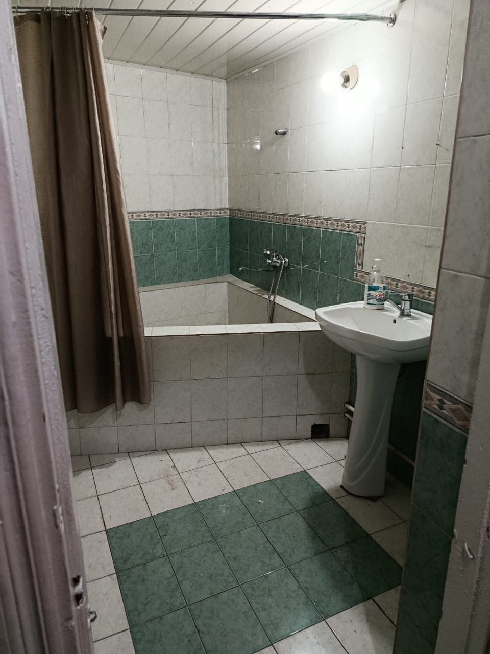 Дом, 4 ком, Сост: Среднее - фото 7