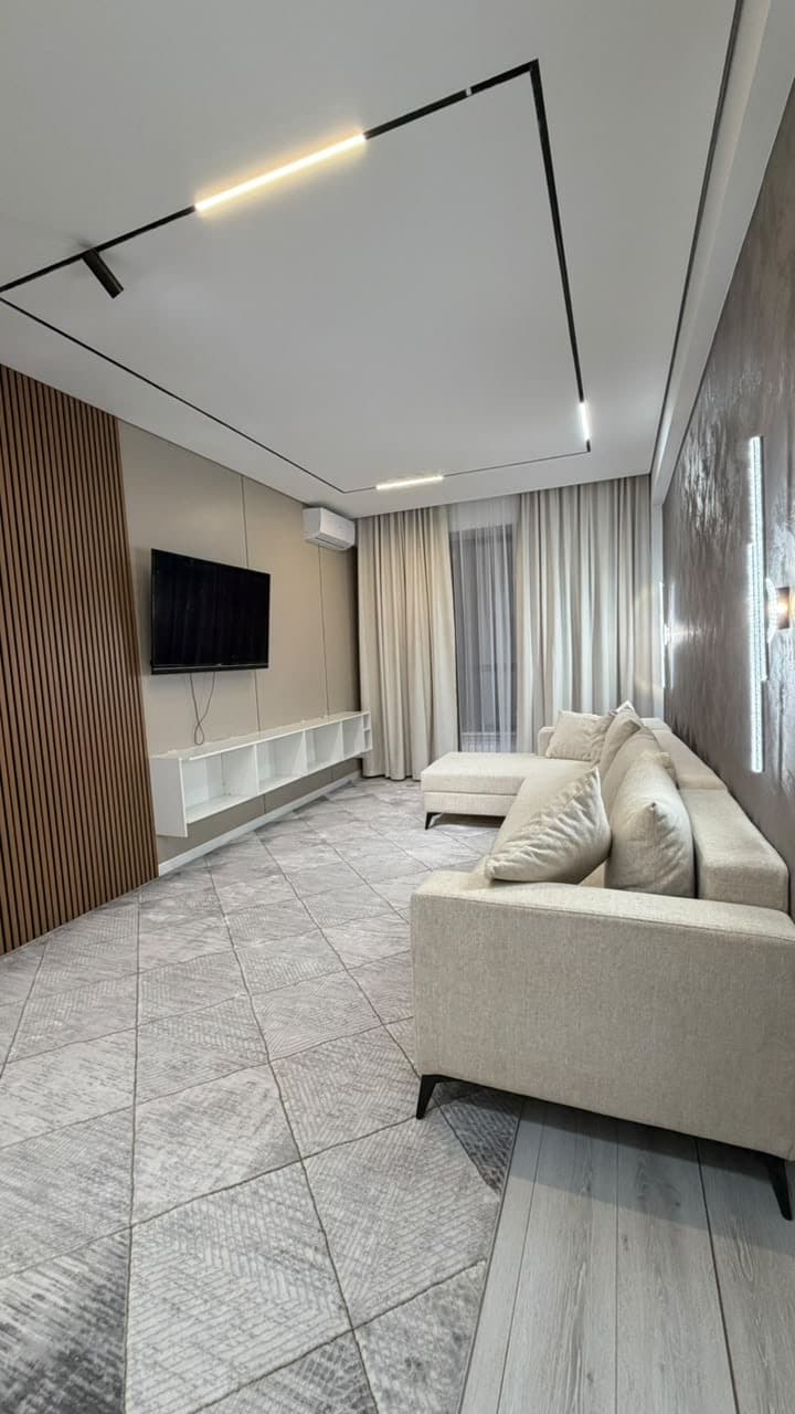 Продажа, Элитка, 2 ком, 82 м2, этаж 3/14, ж/к Кап Строй Сити (Capstroy City), Сост: Евроремонт - фото 2