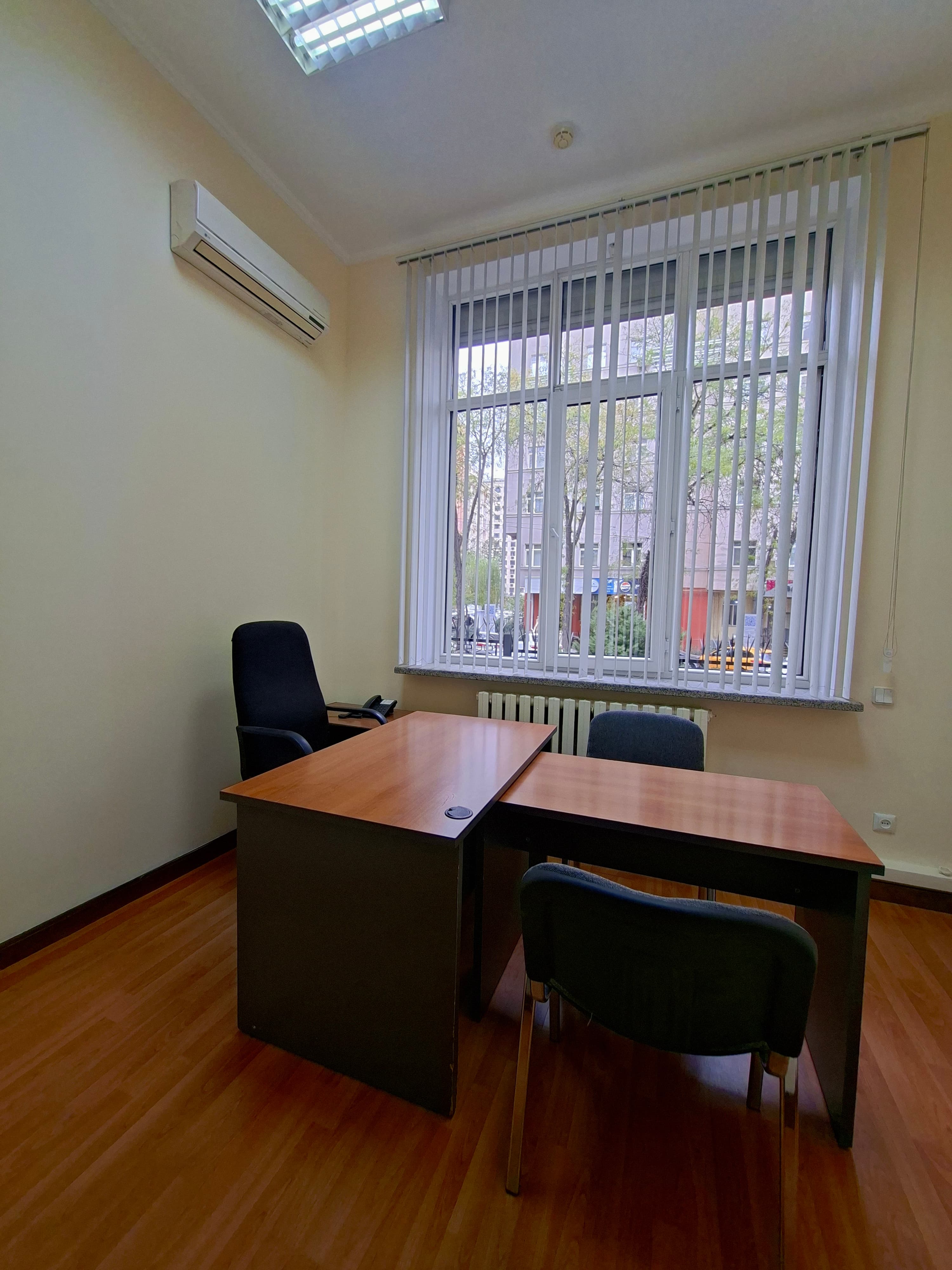 Офис, Коммерческая, 300 м2, этаж 1/10, Сост: Евроремонт - фото 4