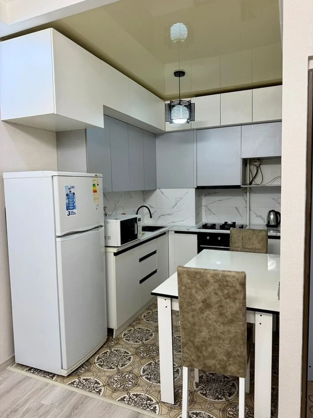 Элитка, 2 ком, 55 м2, этаж 4/10, ж/к Керемет Парк, Сост: Евроремонт - фото 1