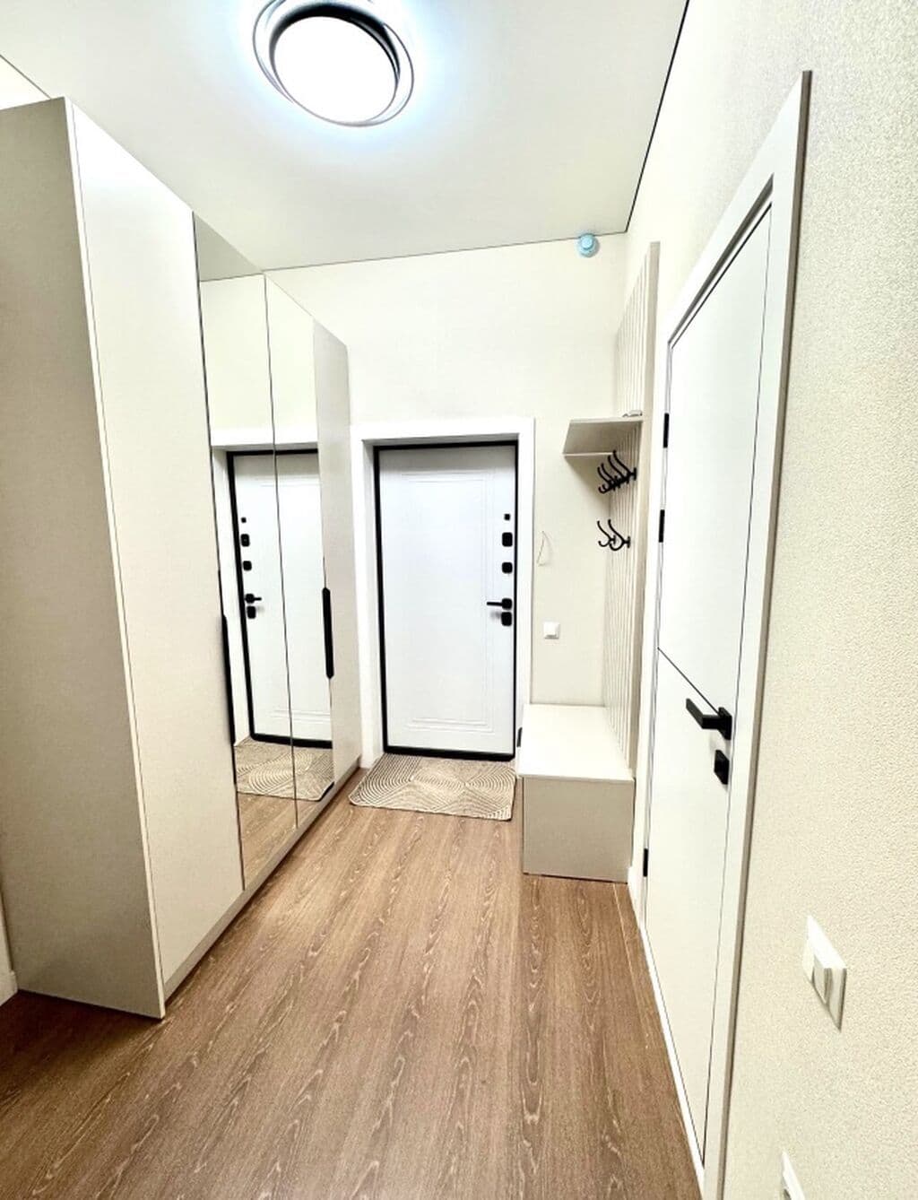 Элитка, 1 ком, 58 м2, этаж 12/13, ж/к Алымбек Датка, Сост: Евроремонт - фото 1