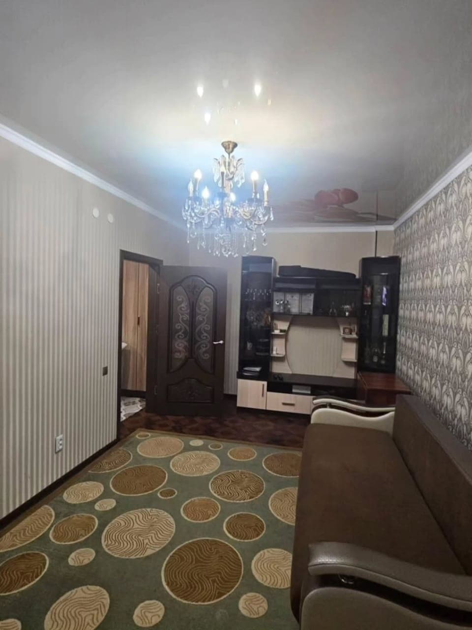 Элитка, 1 ком, 45 м2, этаж 14/14, Сост: Хорошее - фото 1