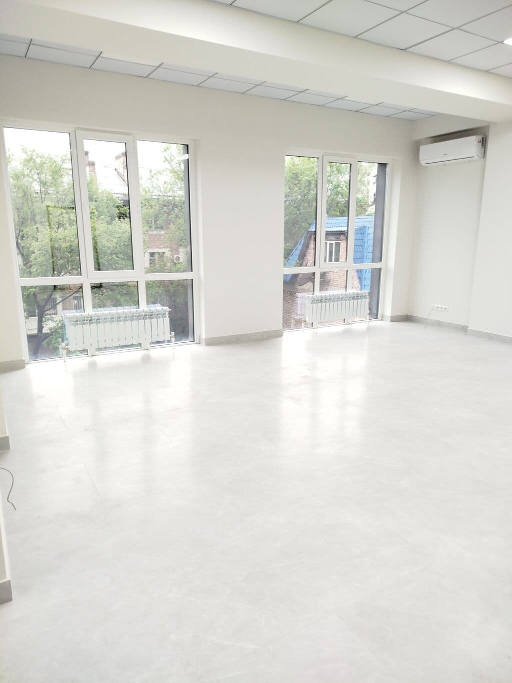 Офис, Коммерческая, 80 м2, этаж 2/10, Сост: Евроремонт - фото 2