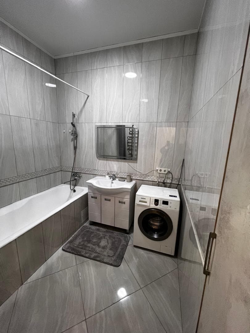 Элитка, 2 ком, 87 м2, этаж 3/15, ж/к Манхеттен, Сост: Евроремонт - фото 6