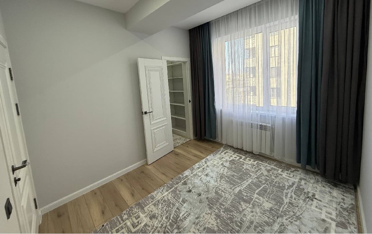 Элитка, 3 ком, 88 м2, этаж 10/12, ж/к Кремлёвский, Сост: Евроремонт - фото 4