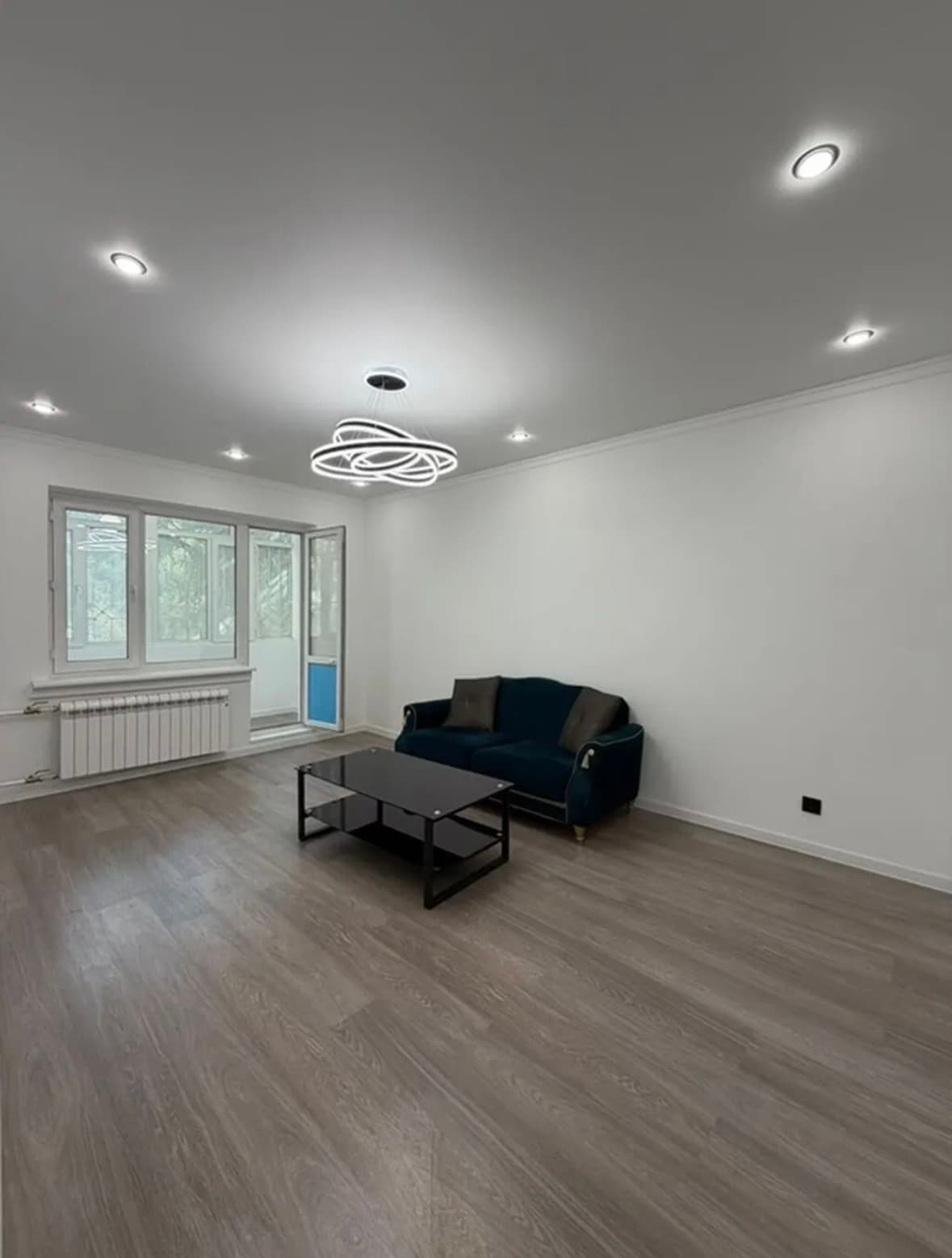 2 ком, 105 серия, 50 м2, этаж 2/9, Сост: Евроремонт