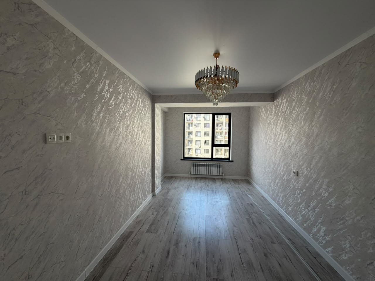 Элитка, 42 м2, этаж 8/10, ж/к Ак Ниет (Ak Niet), Сост: Евроремонт