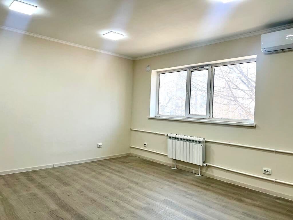 Офис, Коммерческая, 200 м2, этаж 3/3, Сост: Евроремонт - фото 3