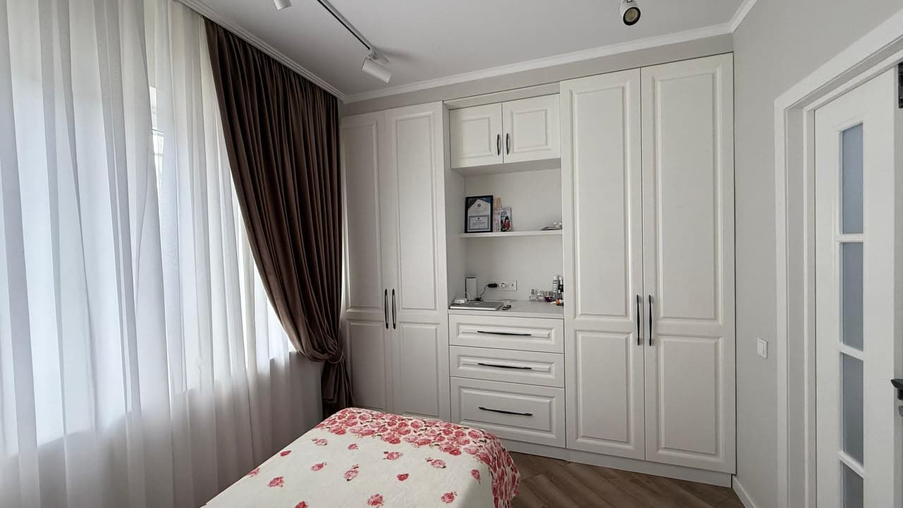 Элитка, 5 ком, 120 м2, этаж 7/9, ж/к Молодежный Квартал (Molodezhnyi Kvartal)), Сост: Евроремонт - фото 5