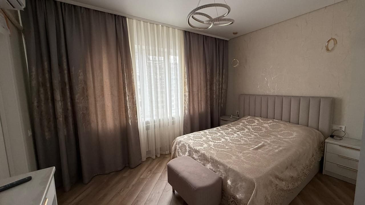 Элитка, 5 ком, 120 м2, этаж 7/9, ж/к Молодежный Квартал (Molodezhnyi Kvartal)), Сост: Евроремонт - фото 12