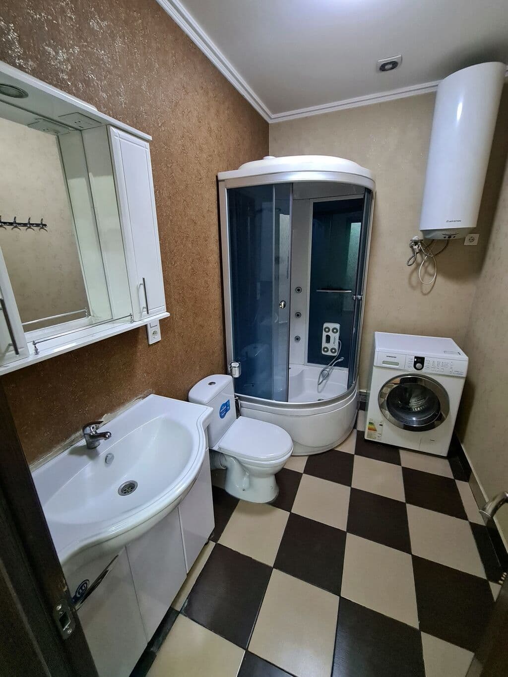 Элитка, 2 ком, 100 м2, этаж 4/9, Сост: Хорошее - фото 6