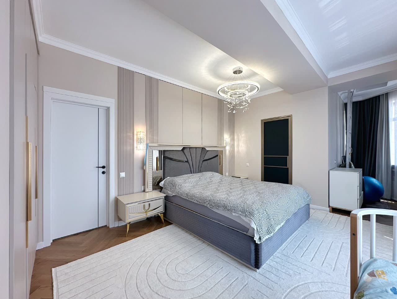 Продажа, Элитка, 3 ком, 122 м2, этаж 11/16, ж/к Агат (Agat), Сост: Евроремонт - фото 13