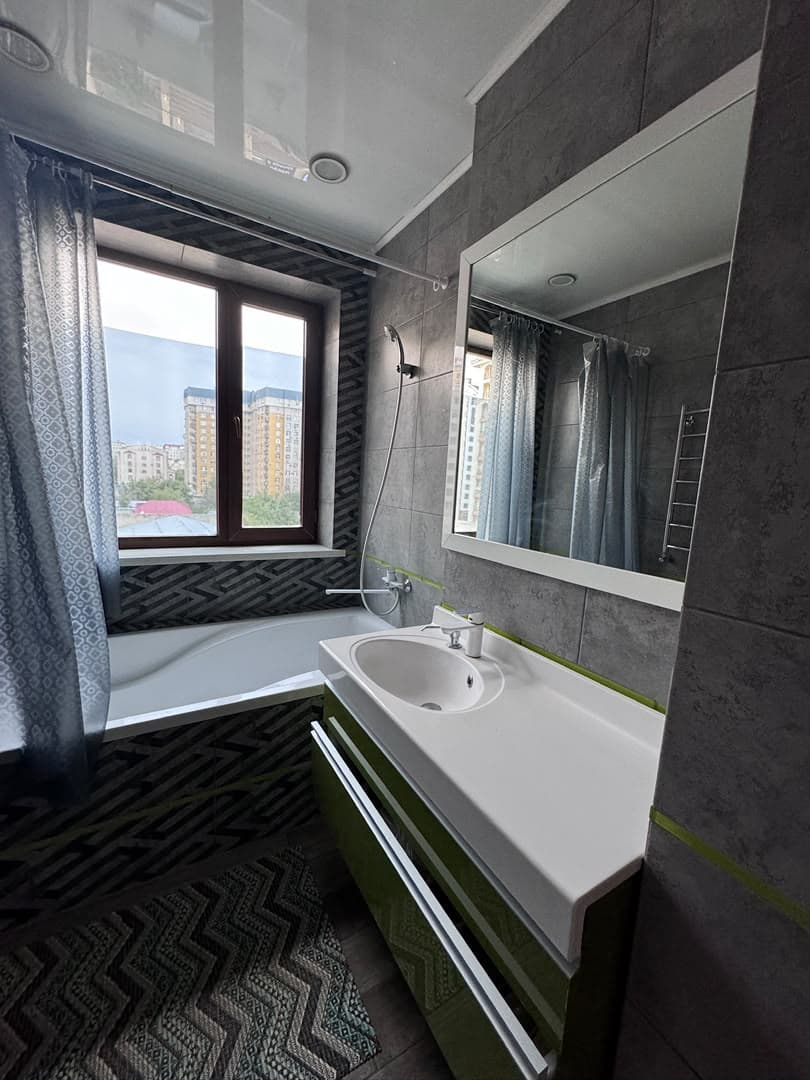 Элитка, 2 ком, 80 м2, этаж 6/12, ж/к Podium, Сост: Евроремонт - фото 8