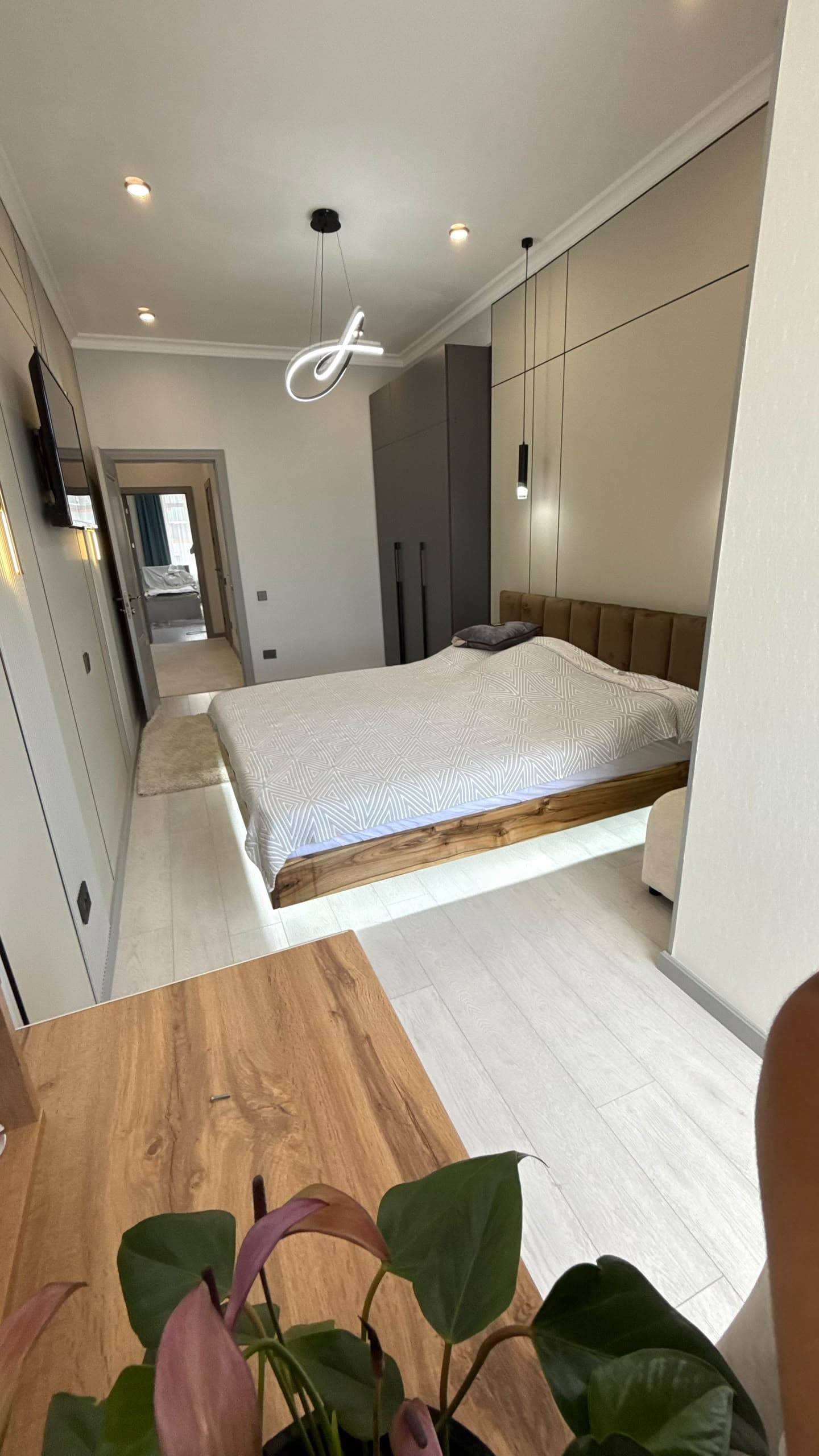 Элитка, 3 ком, 88 м2, этаж 8/14, ж/к Восточный Парк (Vostochnyi Park), Сост: Евроремонт - фото 8