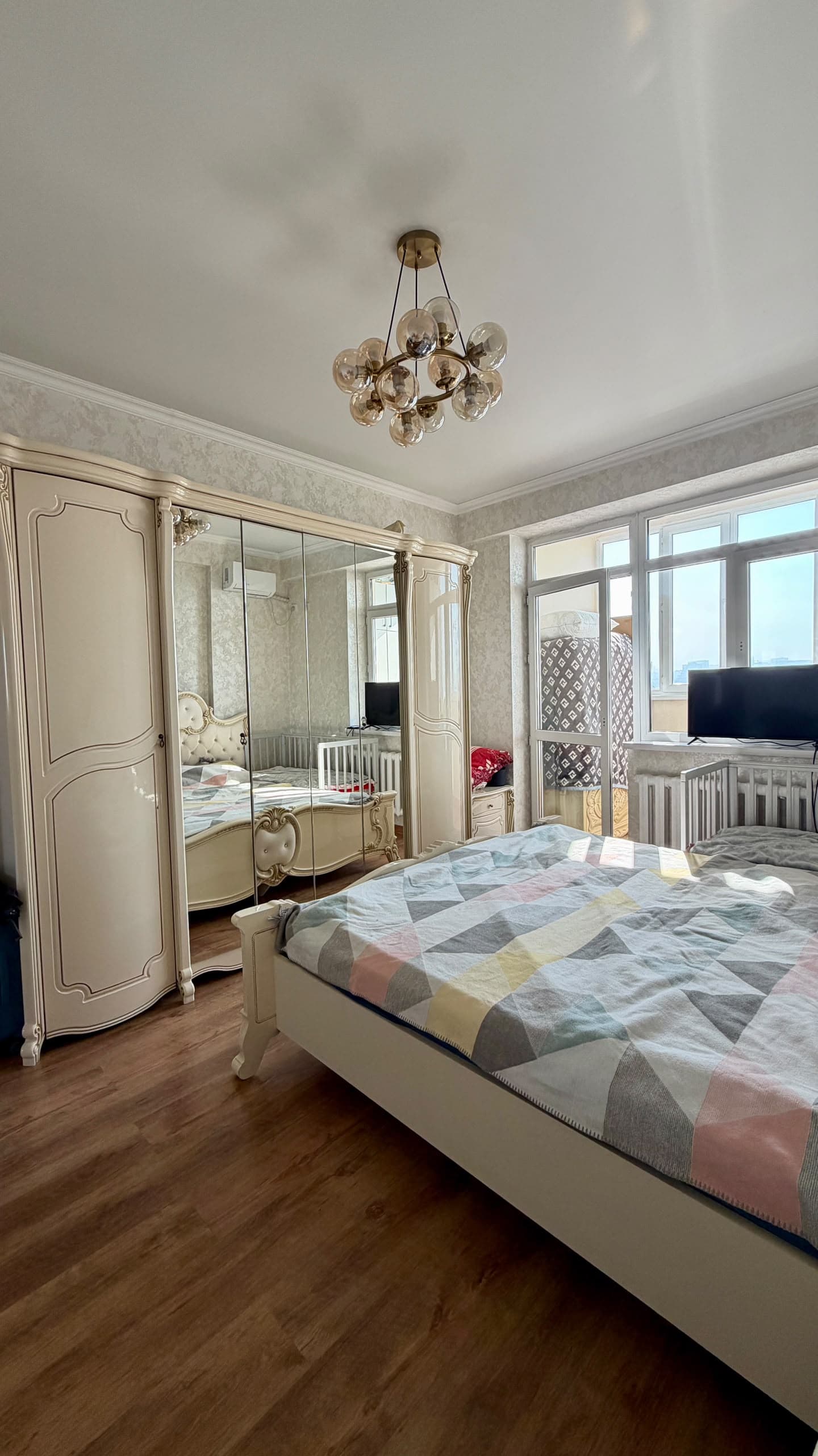 Элитка, 2 ком, 70 м2, этаж 8/9, Сост: Евроремонт - фото 9