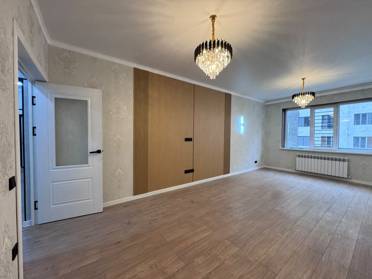 Элитка, 3 ком, 88 м2, этаж 5/9, ж/к JIbek City, Сост: Евроремонт - фото 15
