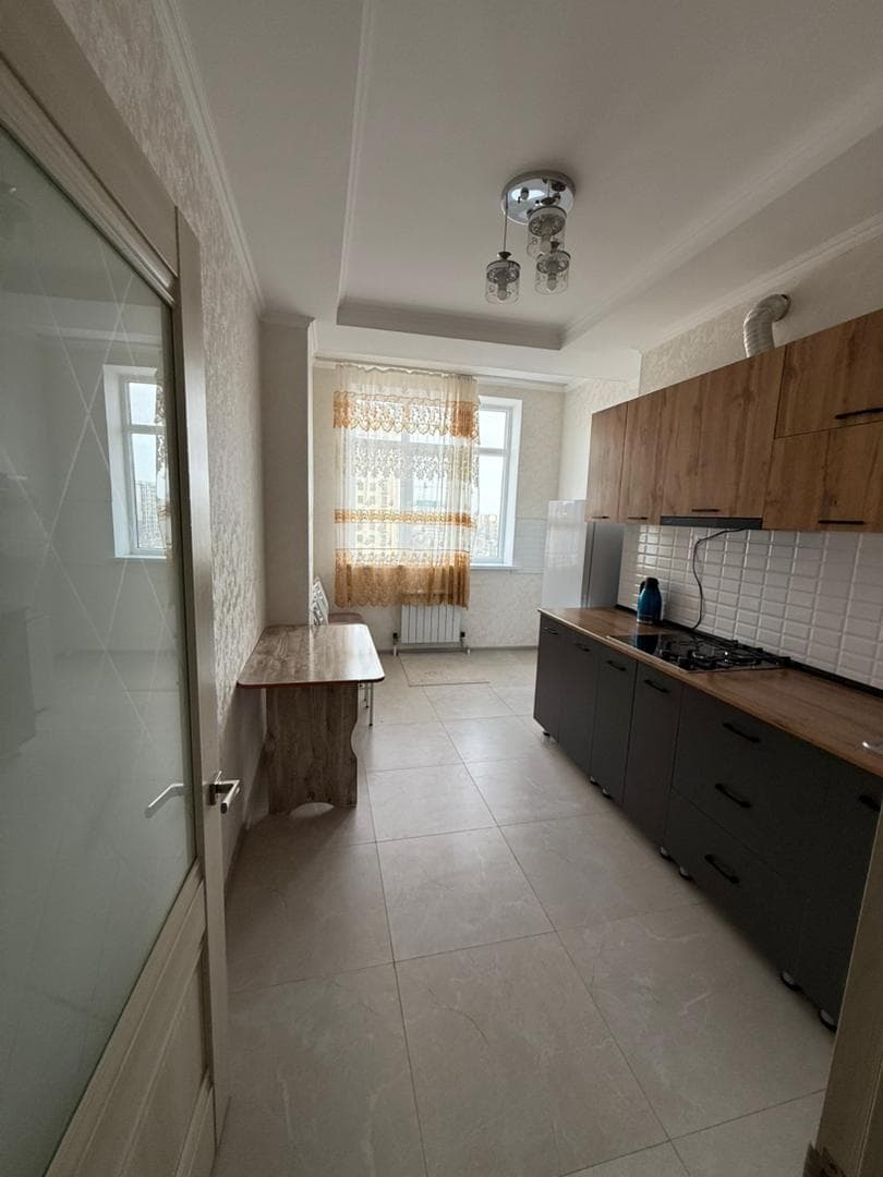Продажа, Элитка, 2 ком, 72 м2, этаж 10/12, ж/к Чынгыз Айтматов Ордосу, Сост: Евроремонт - фото 2